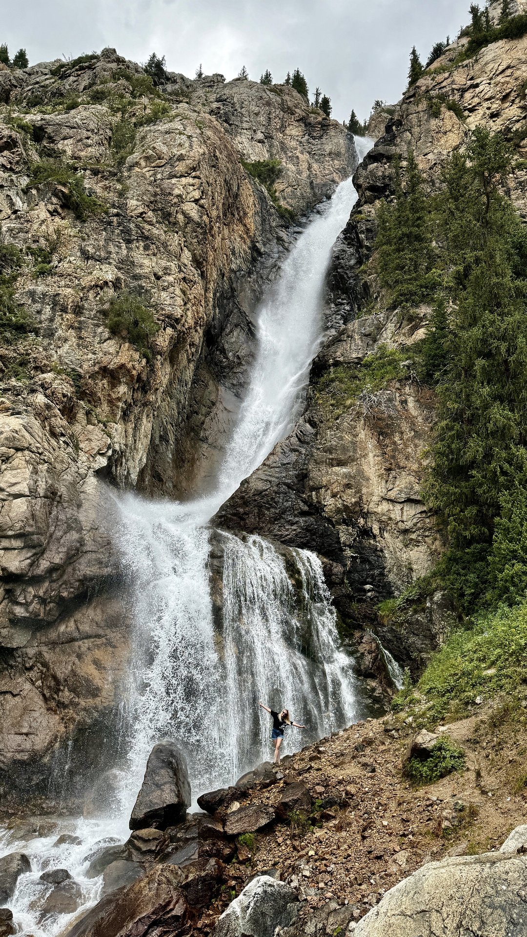 Burkhan-Bulak Waterfall
