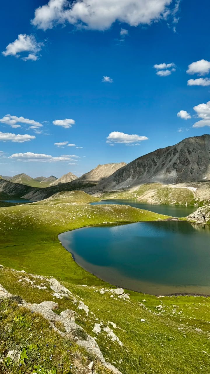 The Valley of a Hundred Lakes — Kensu